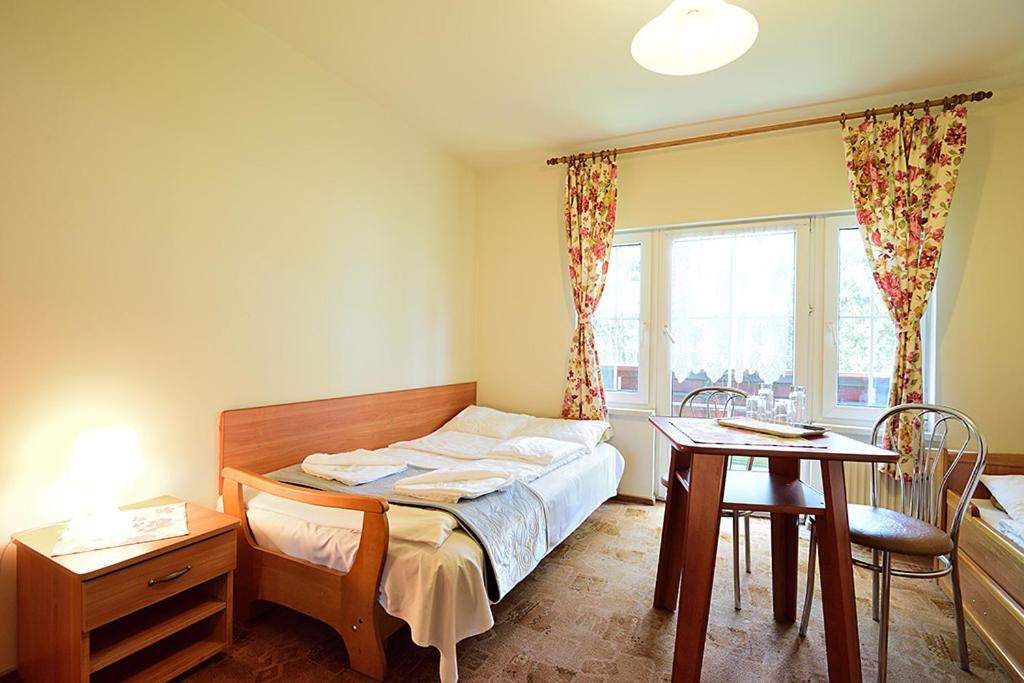 Marsjanka Apartment ชเจอร์ค ภายนอก รูปภาพ